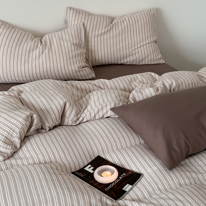 91家纺网 家纺一手货源 找家纺 （总）玛奇朵 2024新品简约色织中古条纹双层皱皱纱四件套