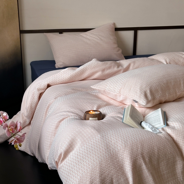 91家纺网 家纺一手货源 找家纺 （总）玛奇朵 2024新品韩国A类侘寂风色织提花双层皱皱纱四件套-流光溢彩系列