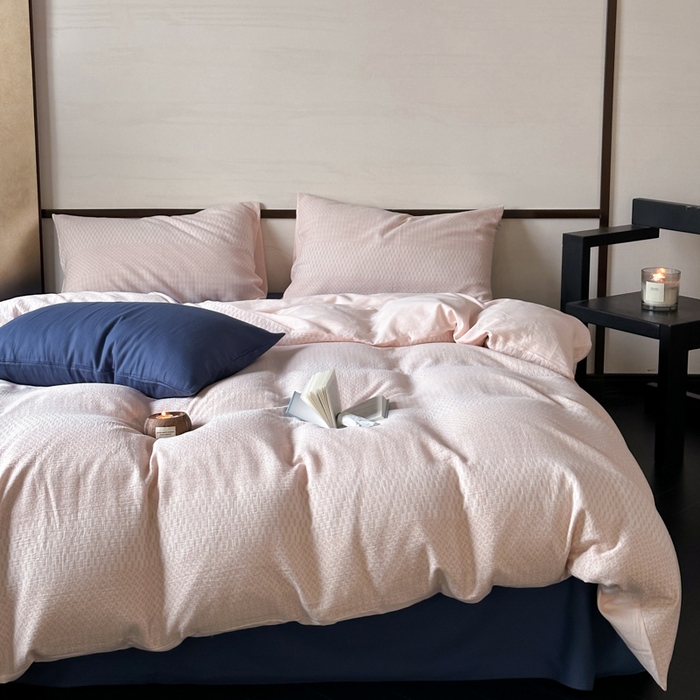 91家纺网 家纺一手货源 找家纺 玛奇朵 2024新品韩国A类侘寂风色织提花双层皱皱纱四件套-流光溢彩系列 流光溢彩-粉