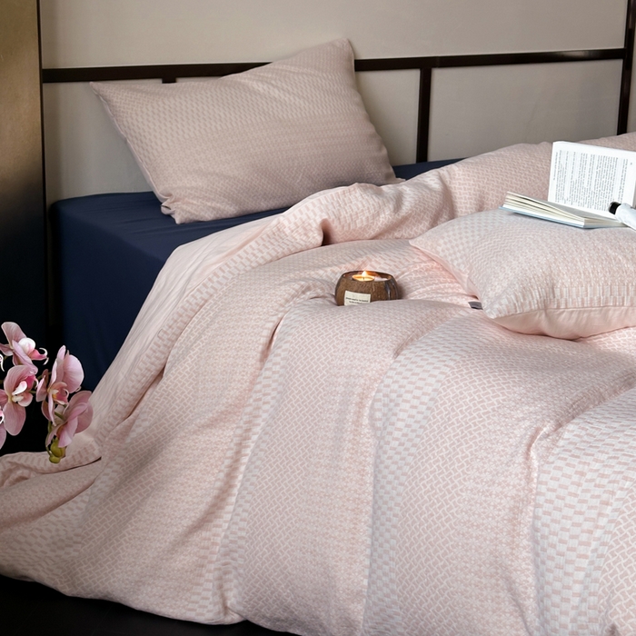 91家纺网 家纺一手货源 找家纺 （总）玛奇朵 2024新品韩国A类侘寂风色织提花双层皱皱纱四件套-流光溢彩系列