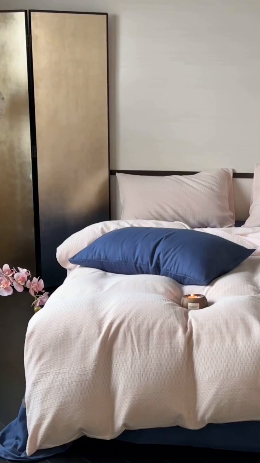 91家纺网 家纺一手货源 找家纺 玛奇朵 2024新品韩国A类侘寂风色织提花双层皱皱纱四件套-流光溢彩系列 流光溢彩-粉