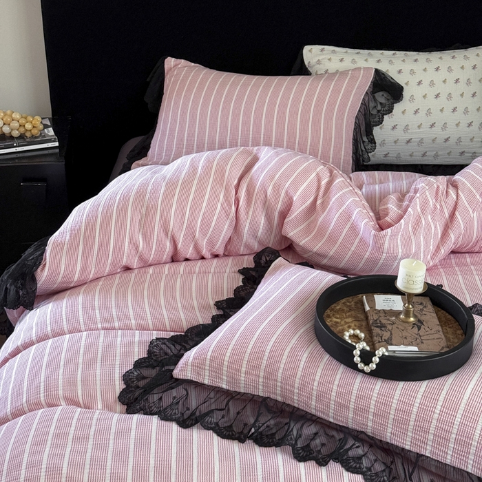 91家纺网 家纺一手货源 找家纺 （总）玛奇朵 2024新品法式蕾丝网纱花边款A类色织皱皱纱系列四件套-梅里达情人