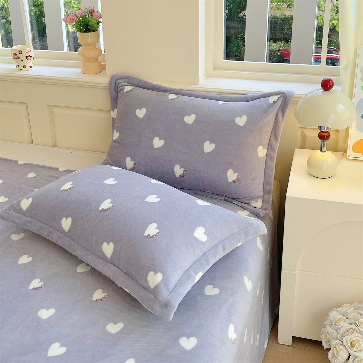 凯儿家纺 2025新款A类加厚高克重印花牛奶绒单枕套 心心相印-灰