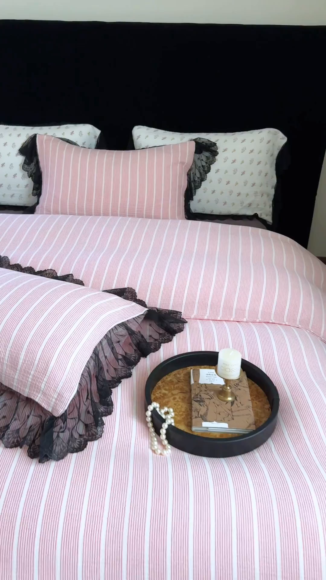 91家纺网 家纺一手货源 找家纺 （总）玛奇朵 2024新品法式蕾丝网纱花边款A类色织皱皱纱系列四件套-梅里达情人