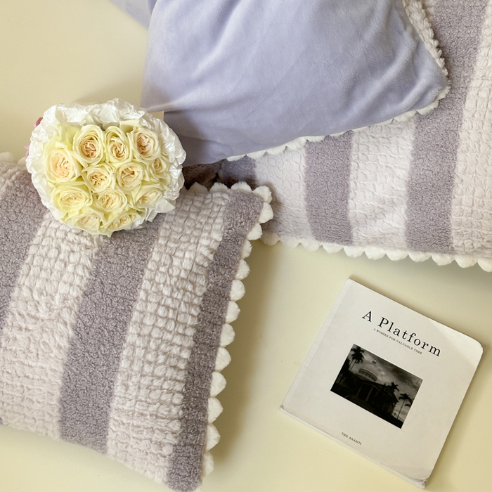 91家纺网 家纺一手货源 找家纺 玛奇朵 2024秋冬新品泰兔绒提花四件套-朵以系列 朵以-紫