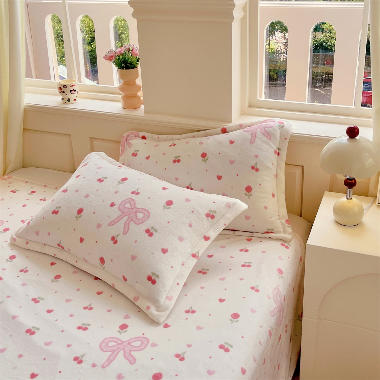 91家纺网 家纺一手货源 找家纺 凯儿家纺 2025新款A类加厚高克重印花牛奶绒单枕套 樱桃结语