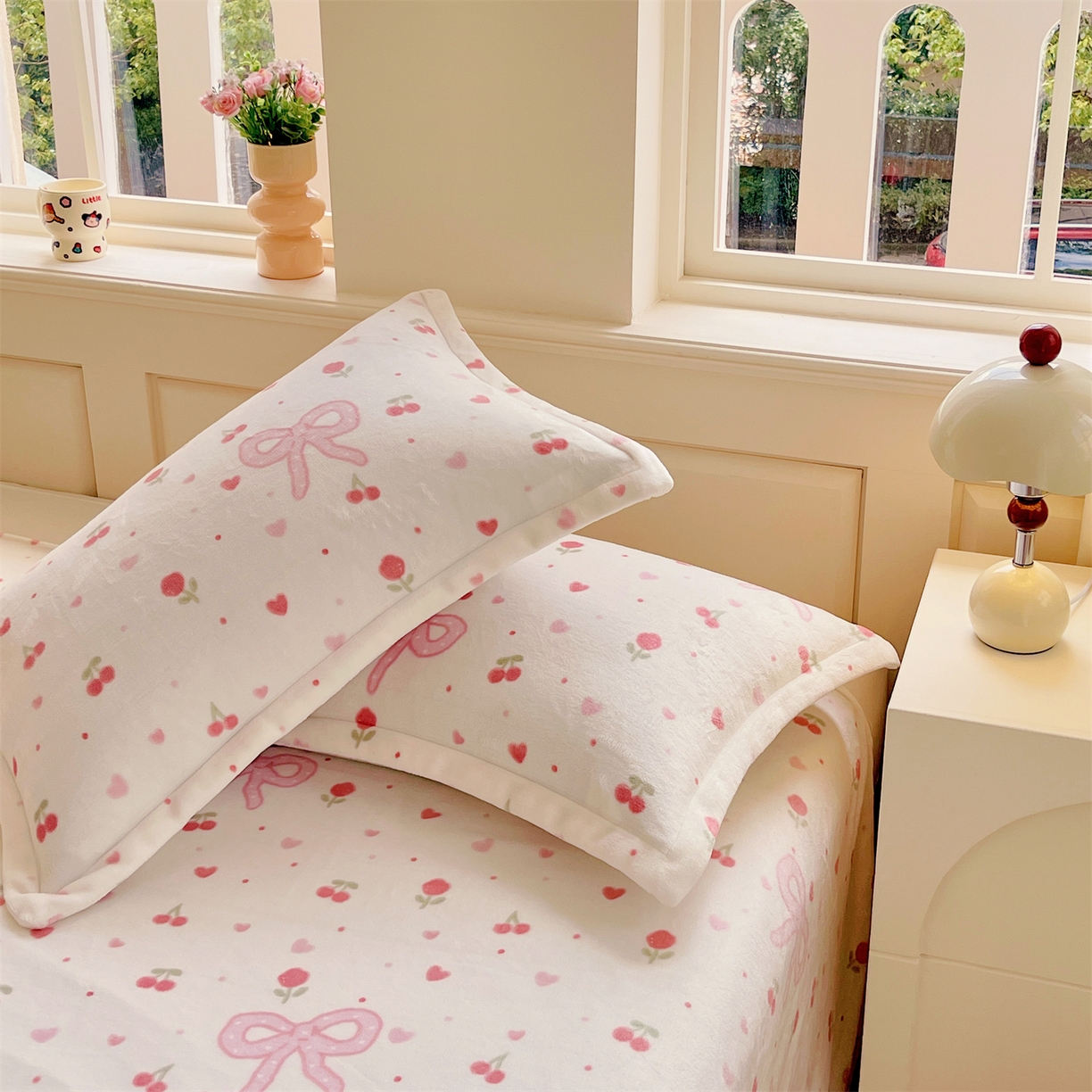 91家纺网 家纺一手货源 找家纺 凯儿家纺 2025新款A类加厚高克重印花牛奶绒单枕套 樱桃结语