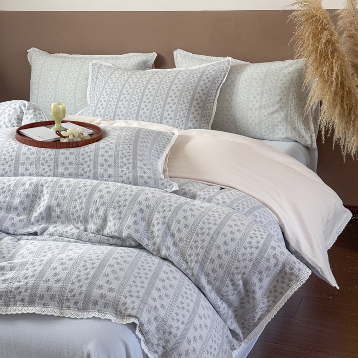 91家纺网 家纺一手货源 找家纺 玛奇朵 2025新品文艺清新色织双层皱皱纱四件套-春熙里系列 春熙里-蓝