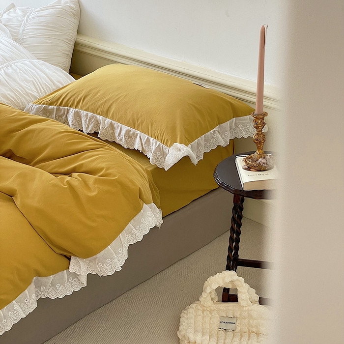 91家纺网 家纺一手货源 找家纺 贝尔 PELLHOME 全棉水洗棉镂空刺绣宽花边套件场景二（可抖音代发） 麦穗黄