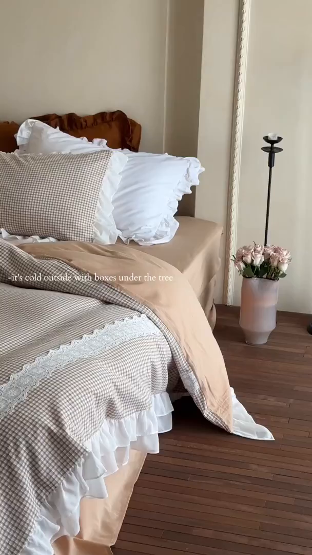 91家纺网 家纺一手货源 找家纺 （总）玛奇朵 2025新品法式复古格子小提花水洗棉四件套-米娅