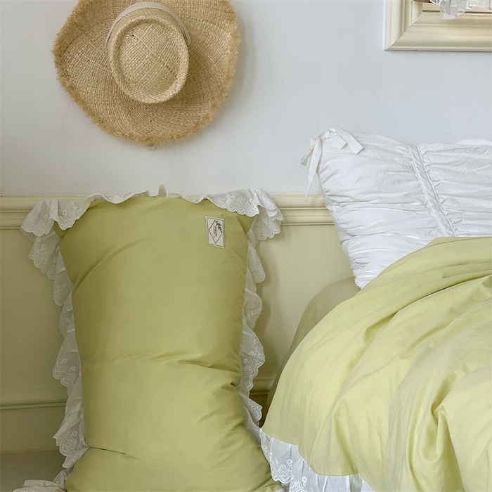 91家纺网 家纺一手货源 找家纺 贝尔 PELLHOME 全棉水洗棉镂空刺绣宽花边套件场景二（可抖音代发） 蔓青绿