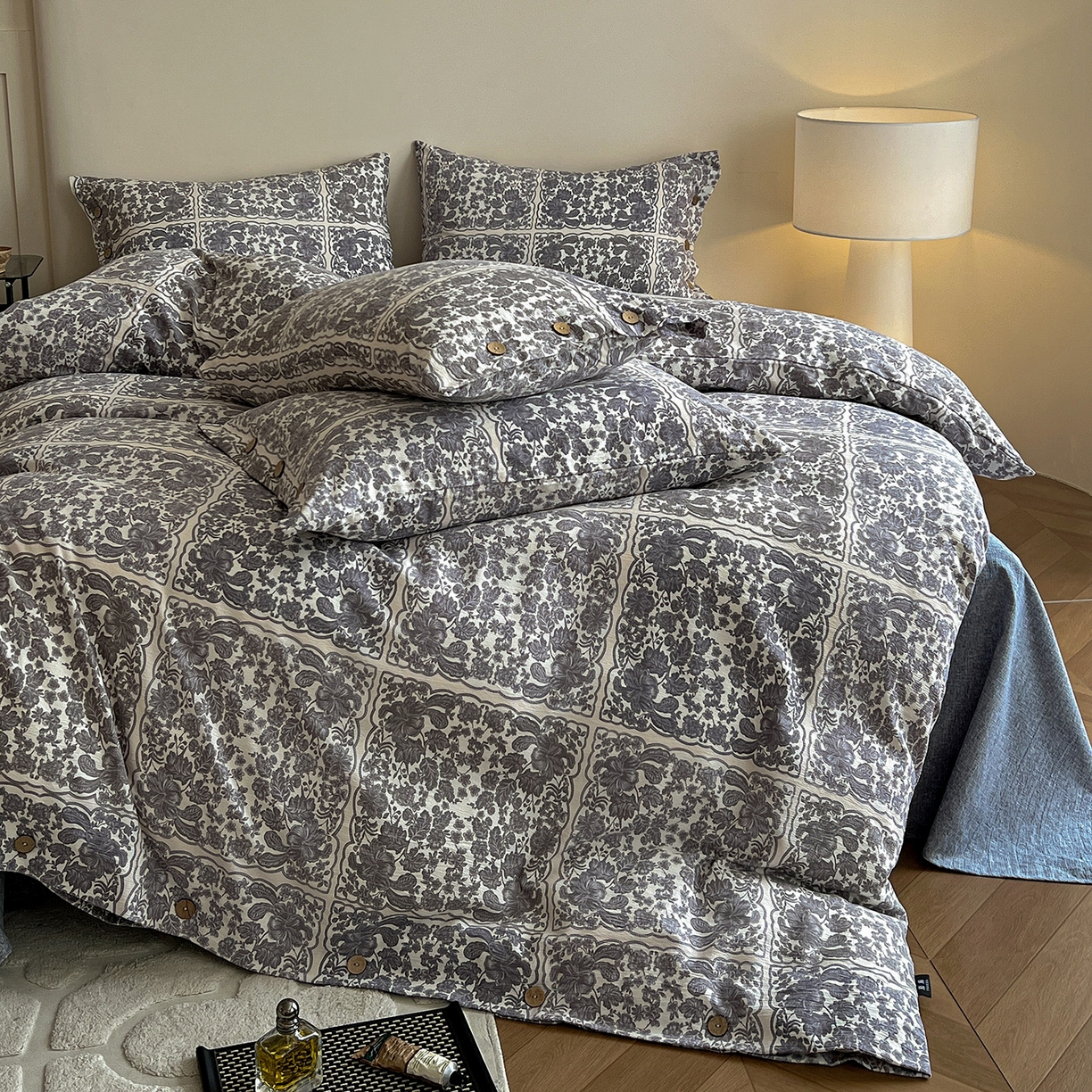 典曼家纺 2025新款亚麻原麻棉麻纽扣款四件套 梵克灰