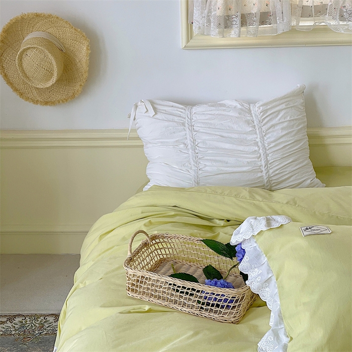 91家纺网 家纺一手货源 找家纺 贝尔 PELLHOME 全棉水洗棉镂空刺绣宽花边套件场景二（可抖音代发） 蔓青绿