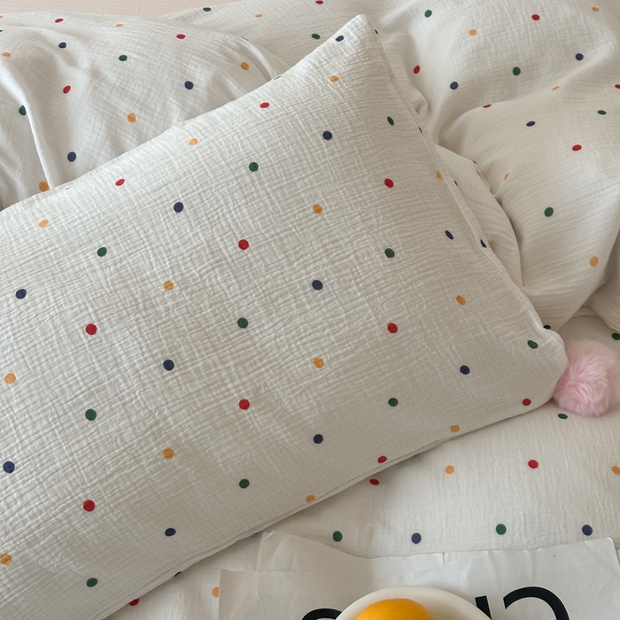 91家纺网 家纺一手货源 找家纺 （总）玛奇朵 2025新品全棉A类双层皱皱纱彩色啵啵四件套-毛球款