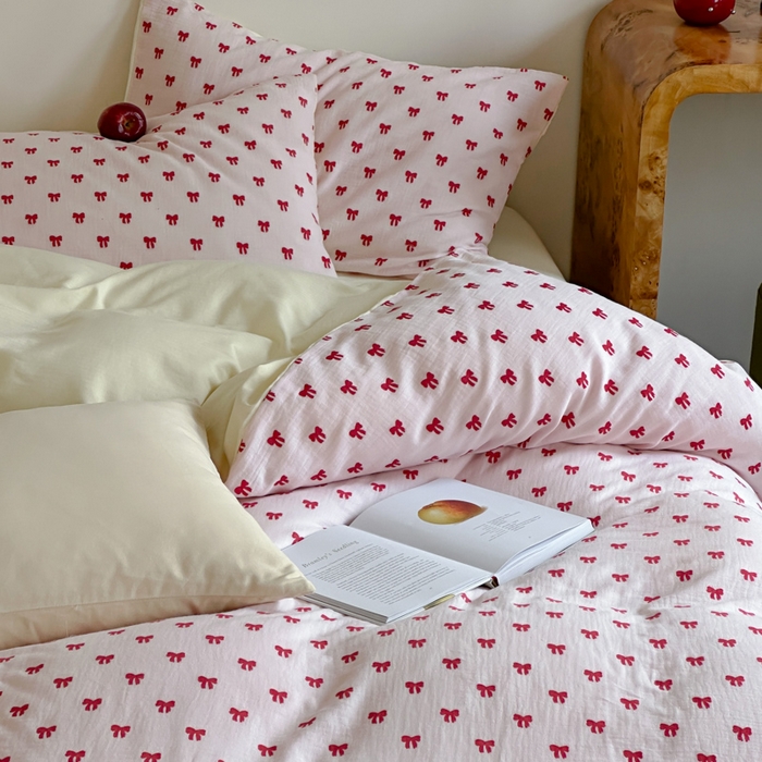 91家纺网 家纺一手货源 找家纺 玛奇朵 2025新款A类全棉双层纱提花四件套 莓莓奶糖