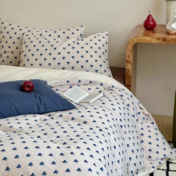 91家纺网 家纺一手货源 找家纺 玛奇朵 2025新款A类全棉双层纱提花四件套 克莱因蓝