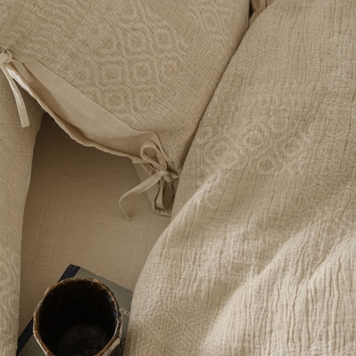 91家纺网 家纺一手货源 找家纺 玛奇朵 2025新款色织棉麻双层皱纱四件套 罗曼织梦