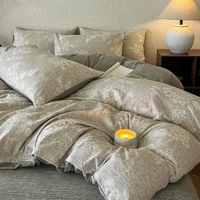 91家纺网 家纺一手货源 找家纺 斯卡诺家纺 2026新款原麻亚麻皱皱纱四件套水洗棉印花四件套 枕边书