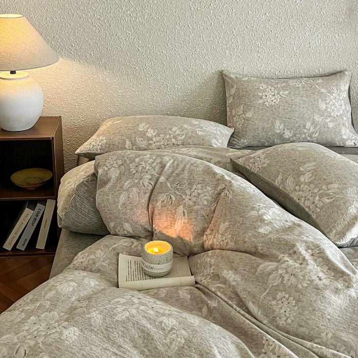 91家纺网 家纺一手货源 找家纺 斯卡诺家纺 2026新款原麻亚麻皱皱纱四件套水洗棉印花四件套 枕边书