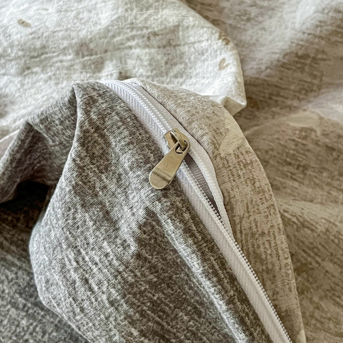 91家纺网 家纺一手货源 找家纺 斯卡诺家纺 2026新款原麻亚麻皱皱纱四件套水洗棉印花四件套 枕边书