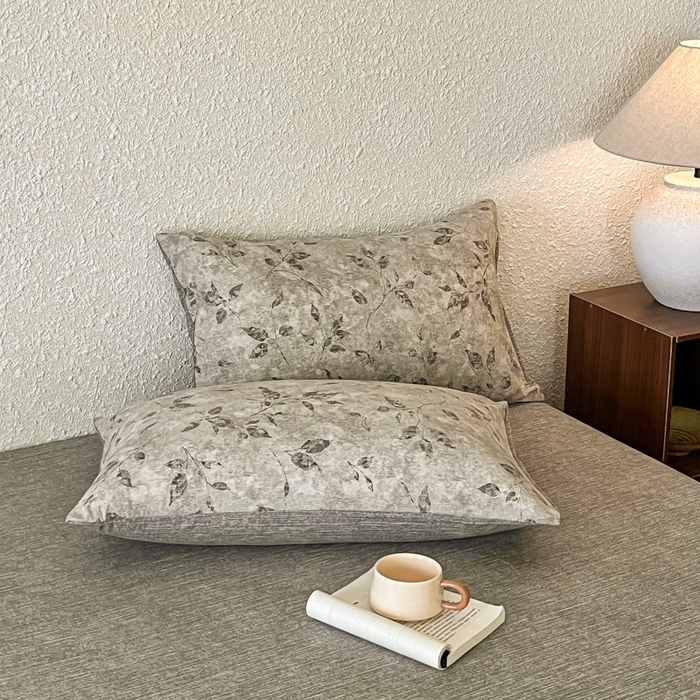 91家纺网 家纺一手货源 找家纺 斯卡诺家纺 2026新款原麻亚麻皱皱纱四件套水洗棉印花四件套 栀子花开