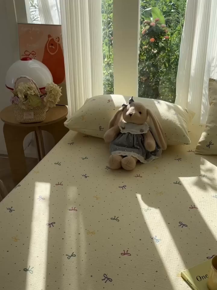 91家纺网 家纺一手货源 找家纺 沐芷 2025 沐芷A类双层纱床笠单件/床笠三件套  床笠款床罩床垫保护套罩 蜡笔画