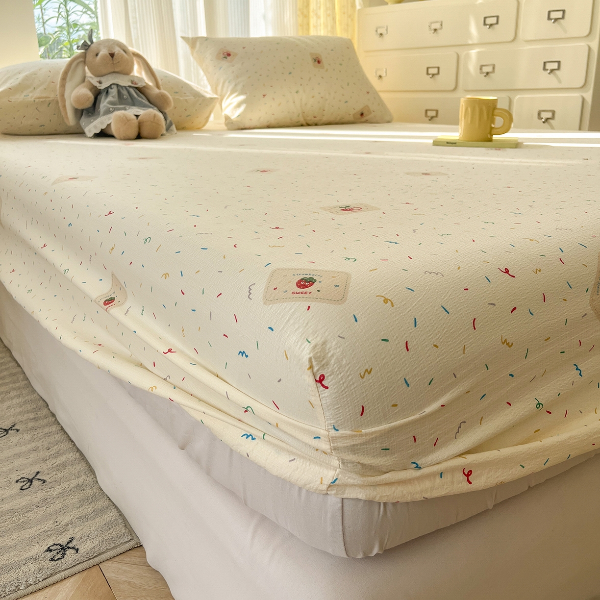 91家纺网 家纺一手货源 找家纺 沐芷 2025 沐芷A类双层纱床笠单件/床笠三件套  床笠款床罩床垫保护套罩 草莓糖霜