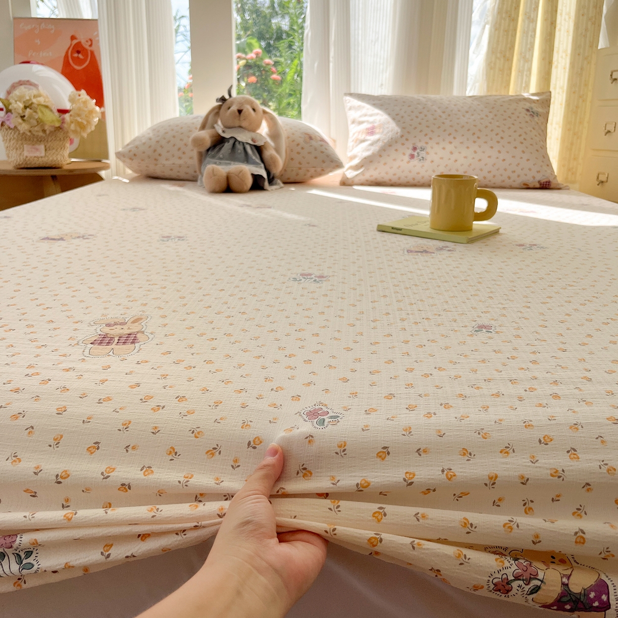 91家纺网 家纺一手货源 找家纺 沐芷 2025 沐芷A类双层纱床笠单件/床笠三件套  床笠款床罩床垫保护套罩 春日小熊