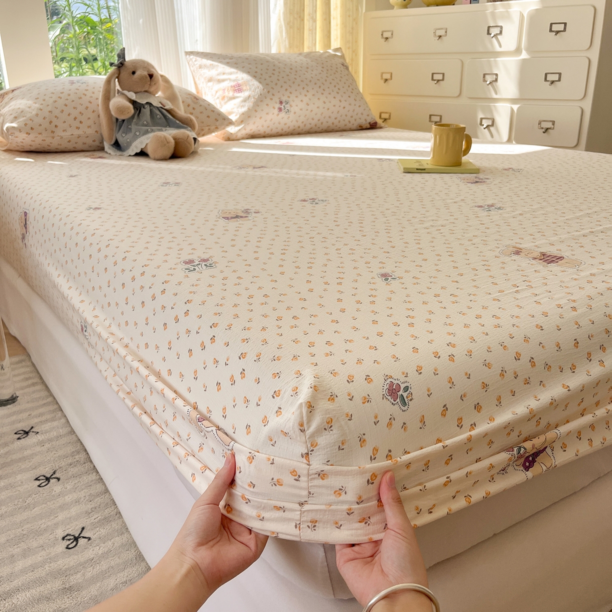 91家纺网 家纺一手货源 找家纺 沐芷 2025 沐芷A类双层纱床笠单件/床笠三件套  床笠款床罩床垫保护套罩 春日小熊