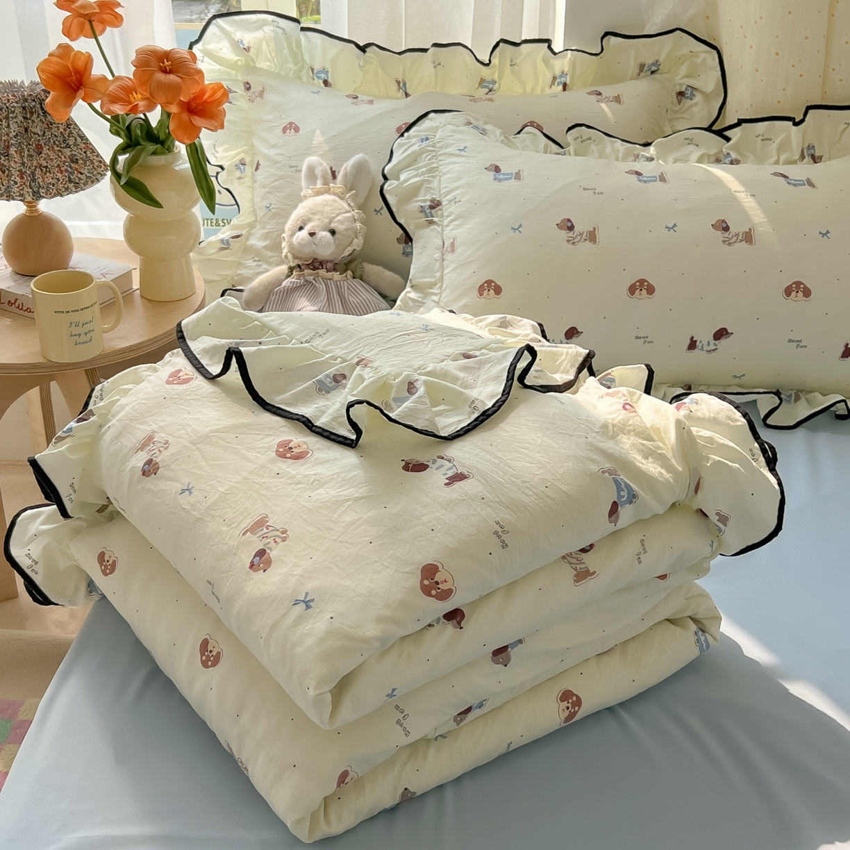 91家纺网 家纺一手货源 找家纺 （总）韩巢家纺 2025新款水洗棉大花边被套四件套直播热销款学生宿舍被罩床单三件套（提供卖家秀）