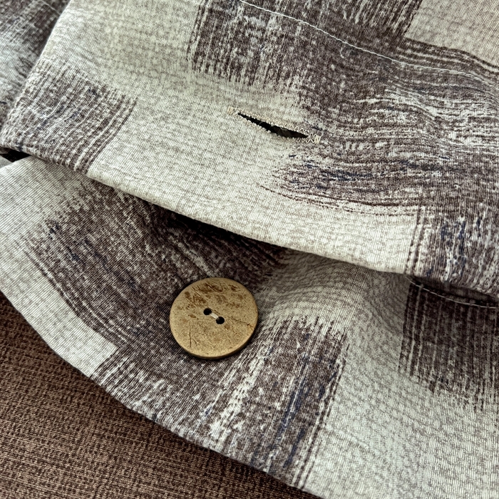 91家纺网 家纺一手货源 找家纺 仟网汇  2025新款亚麻纽扣款四件套 格律