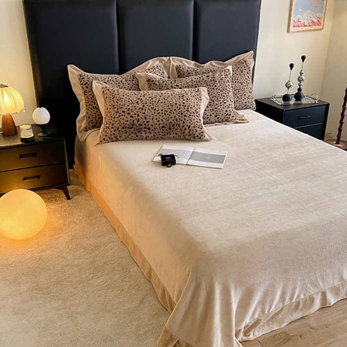 91家纺网 家纺一手货源 找家纺 库里梦家纺 2025新款网红直播爆款獭兔毛豹纹-A版兔毛绒B版牛奶绒四件套-豹纹 深咖豹纹-卡其