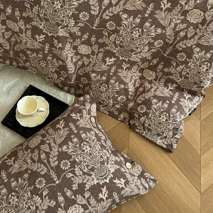 91家纺网 家纺一手货源 找家纺 仟网汇  2025新款亚麻纽扣款四件套 花夕棕