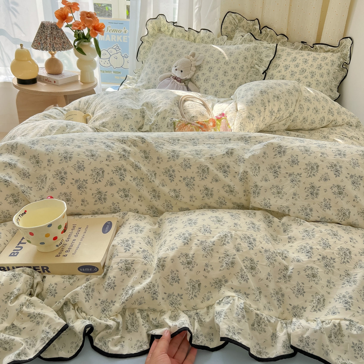 91家纺网 家纺一手货源 找家纺 韩巢家纺 2025新款水洗棉大花边被套四件套直播热销款学生宿舍被罩床单三件套（提供卖家秀） 春日与玫瑰【大花边款】