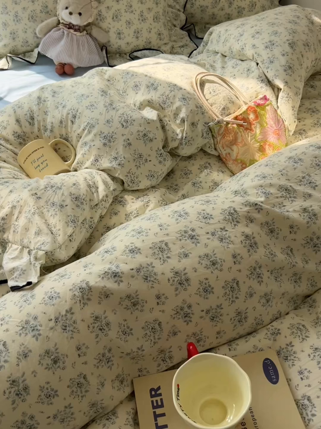 91家纺网 家纺一手货源 找家纺 韩巢家纺 2025新款水洗棉大花边被套四件套直播热销款学生宿舍被罩床单三件套（提供卖家秀） 春日与玫瑰【大花边款】