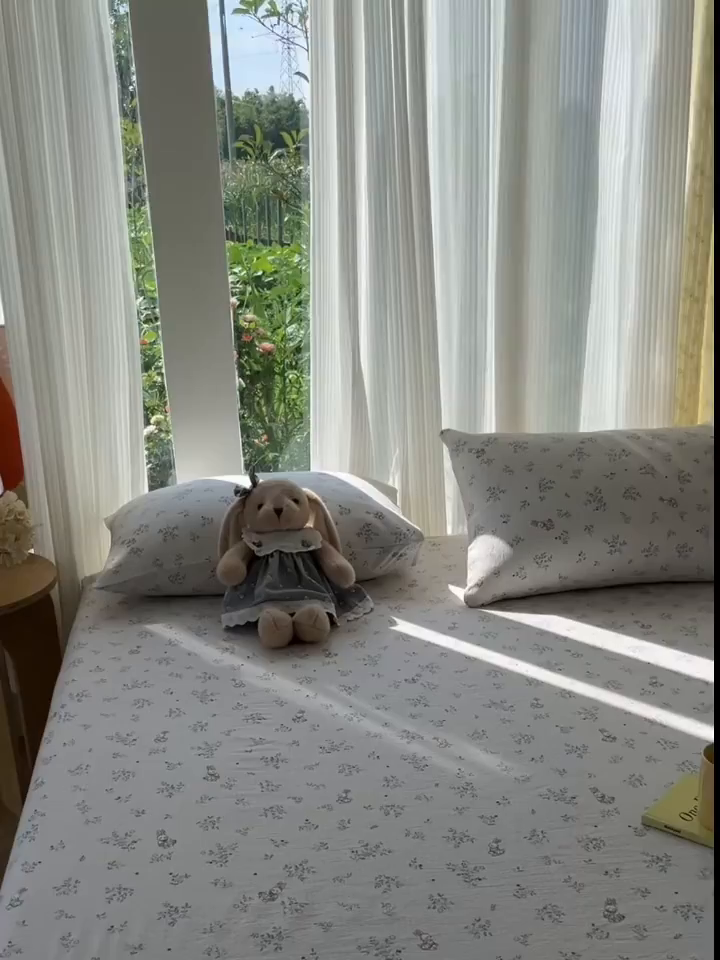 91家纺网 家纺一手货源 找家纺 沐芷 2025 沐芷A类双层纱床笠单件/床笠三件套  床笠款床罩床垫保护套罩 徘徊兔兔