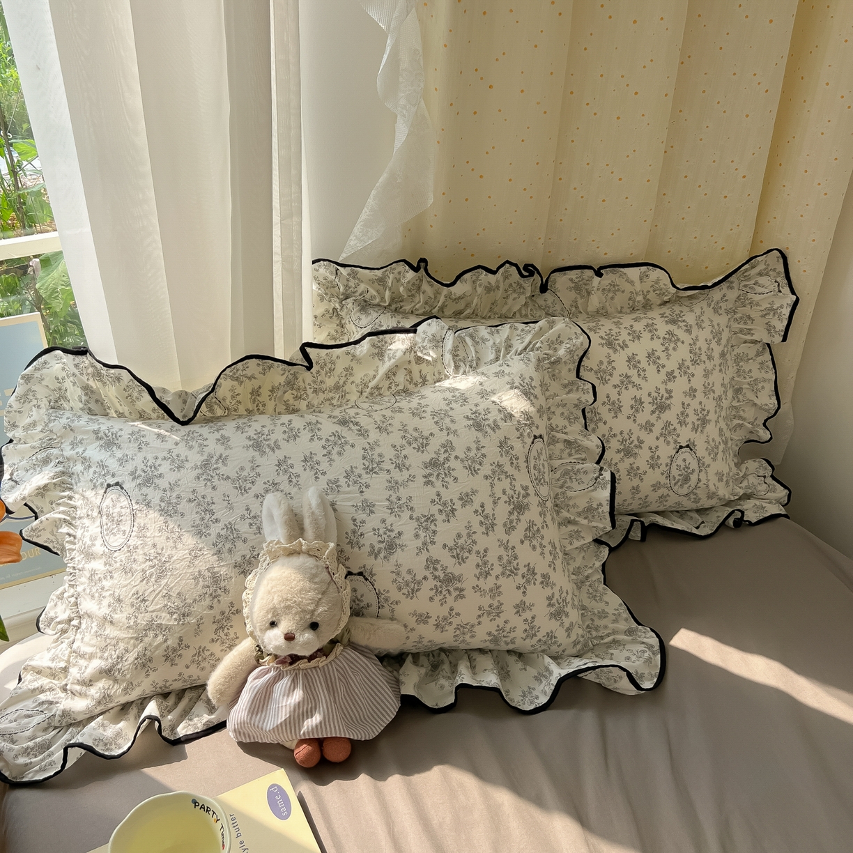 91家纺网 家纺一手货源 找家纺 韩巢家纺 2025新款水洗棉大花边被套四件套直播热销款学生宿舍被罩床单三件套（提供卖家秀） 花时宇间【大花边款】