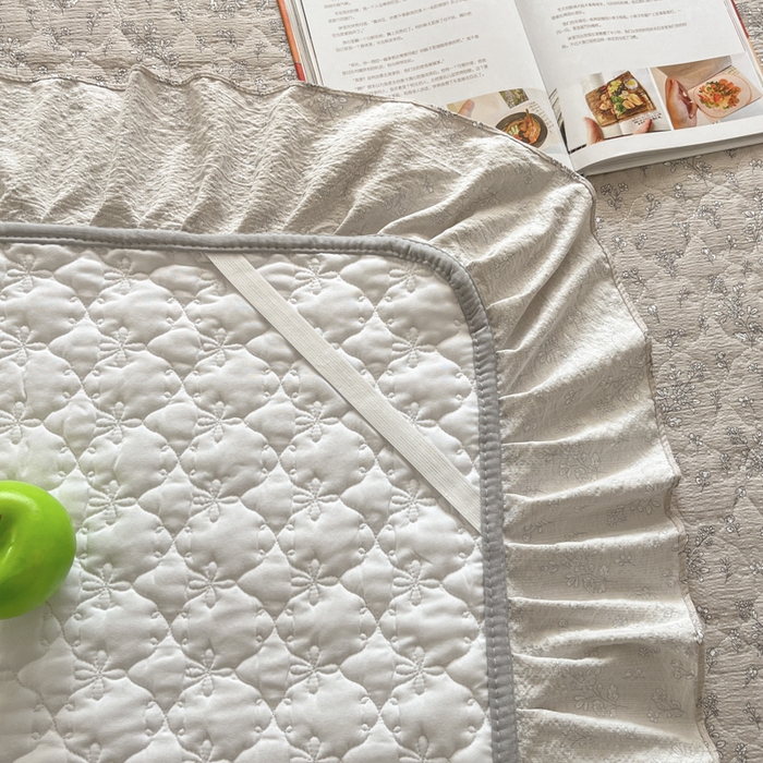 91家纺网 家纺一手货源 找家纺 库里梦家纺 2025新款韩版花边小清新色织水洗双层纱木棉四件套 小叶蔓