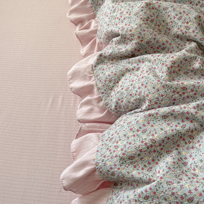 91家纺网 家纺一手货源 找家纺 库里梦家纺 2025新款韩版花边小清新色织水洗双层纱木棉四件套 华美爱恋