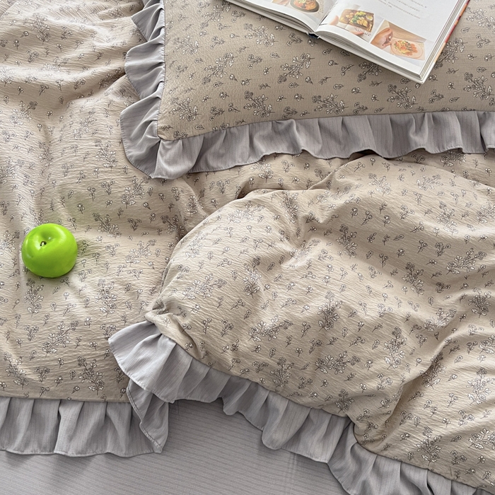 91家纺网 家纺一手货源 找家纺 库里梦家纺 2025新款韩版花边小清新色织水洗双层纱木棉四件套 小叶蔓