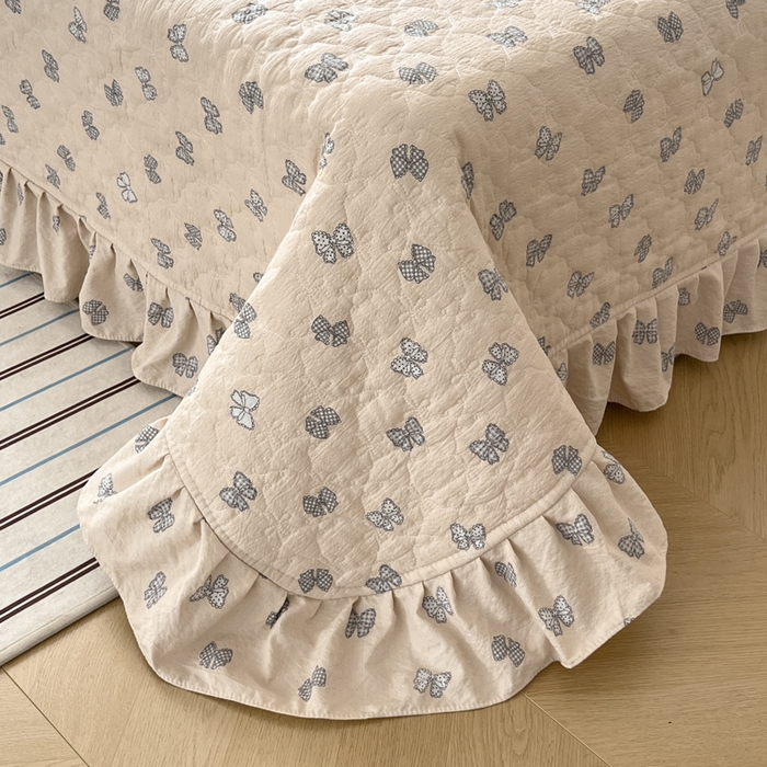 91家纺网 家纺一手货源 找家纺 库里梦家纺 2025新款韩版花边小清新色织水洗双层纱木棉四件套 结美