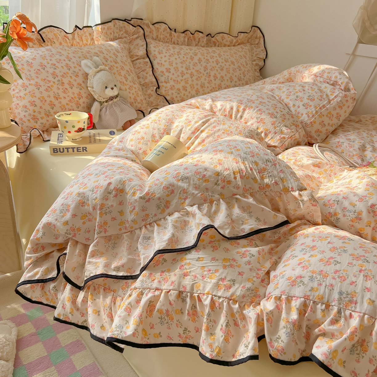 91家纺网 家纺一手货源 找家纺 韩巢家纺 2025新款水洗棉大花边被套四件套直播热销款学生宿舍被罩床单三件套（提供卖家秀） 久期诗朵-黄【大花边款】