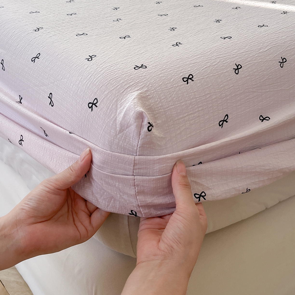 91家纺网 家纺一手货源 找家纺 沐芷 2025 沐芷A类双层纱床笠单件/床笠三件套  床笠款床罩床垫保护套罩 小紫情调