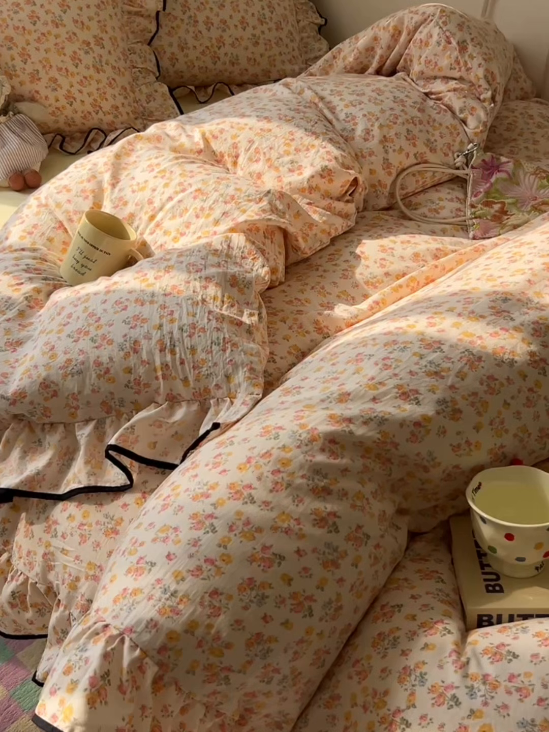 91家纺网 家纺一手货源 找家纺 韩巢家纺 2025新款水洗棉大花边被套四件套直播热销款学生宿舍被罩床单三件套（提供卖家秀） 久期诗朵-黄【大花边款】