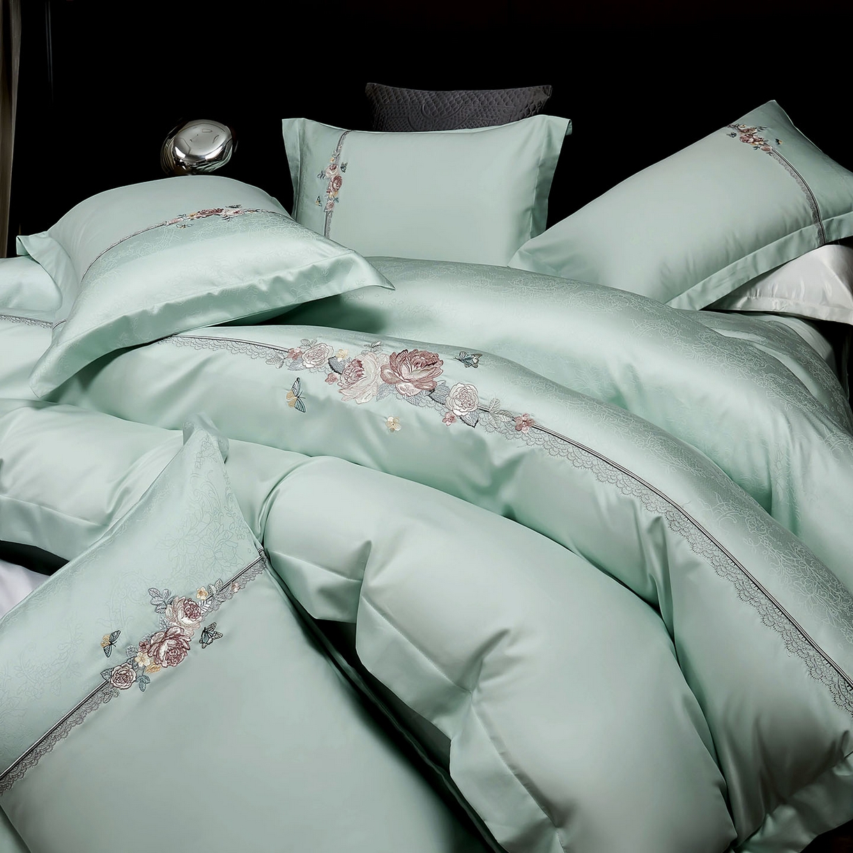 91家纺网 家纺一手货源 找家纺 U品汇 2025新款60S双股120支贡缎长绒棉提花纯棉全棉刺绣花四件套高端礼盒工艺款-夕颜 夕颜-浅石兰