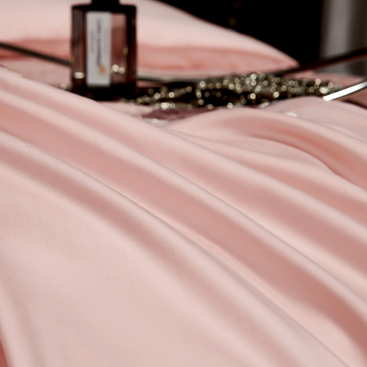 91家纺网 家纺一手货源 找家纺 U品汇 2025新款60S双股120支贡缎长绒棉提花纯棉全棉刺绣花四件套高端礼盒工艺款-夕颜 夕颜-糖粉