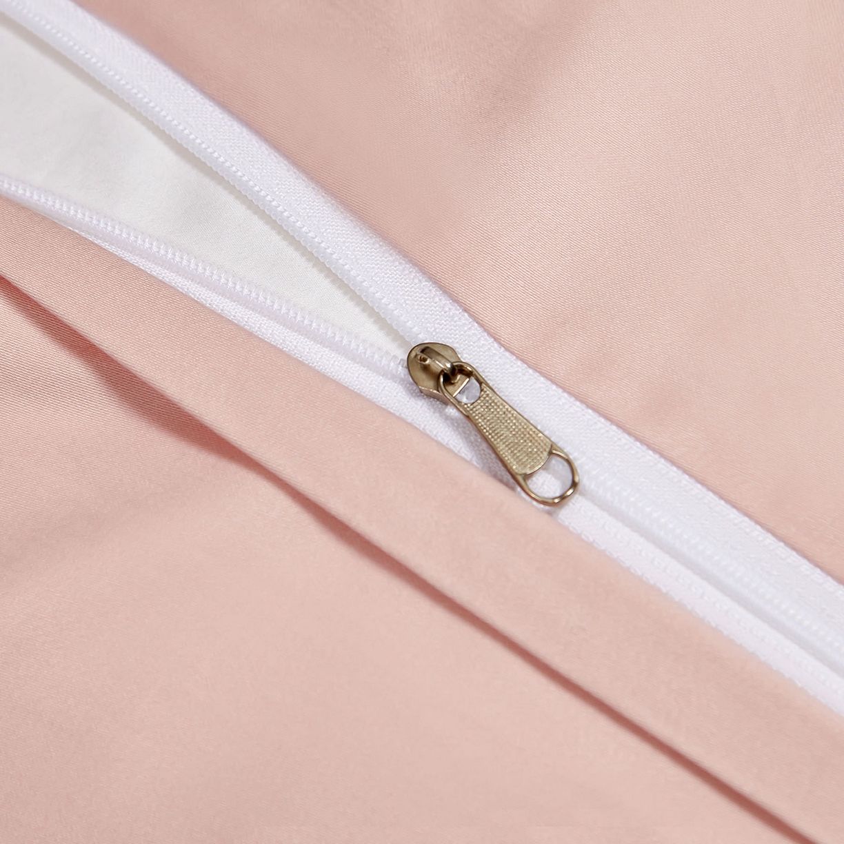 91家纺网 家纺一手货源 找家纺 U品汇 2025新款60S双股120支贡缎长绒棉提花纯棉全棉刺绣花四件套高端礼盒工艺款-夕颜 夕颜-糖粉