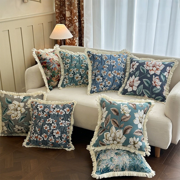 91家纺网 家纺一手货源 找家纺 （总）新奇异 2025新款排苏流苏色织提花抱枕