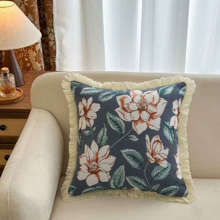 91家纺网 家纺一手货源 找家纺 （总）新奇异 2025新款排苏流苏色织提花抱枕