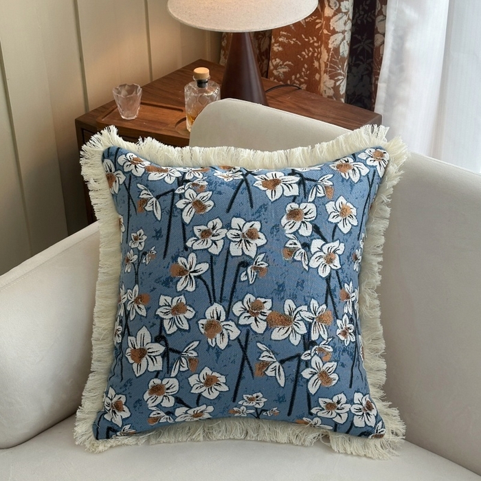 91家纺网 家纺一手货源 找家纺 （总）新奇异 2025新款排苏流苏色织提花抱枕